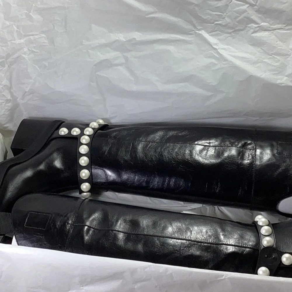 Jimmy Choo Tonya 70 leather boots. Note one pearl is off(refer to the picture)